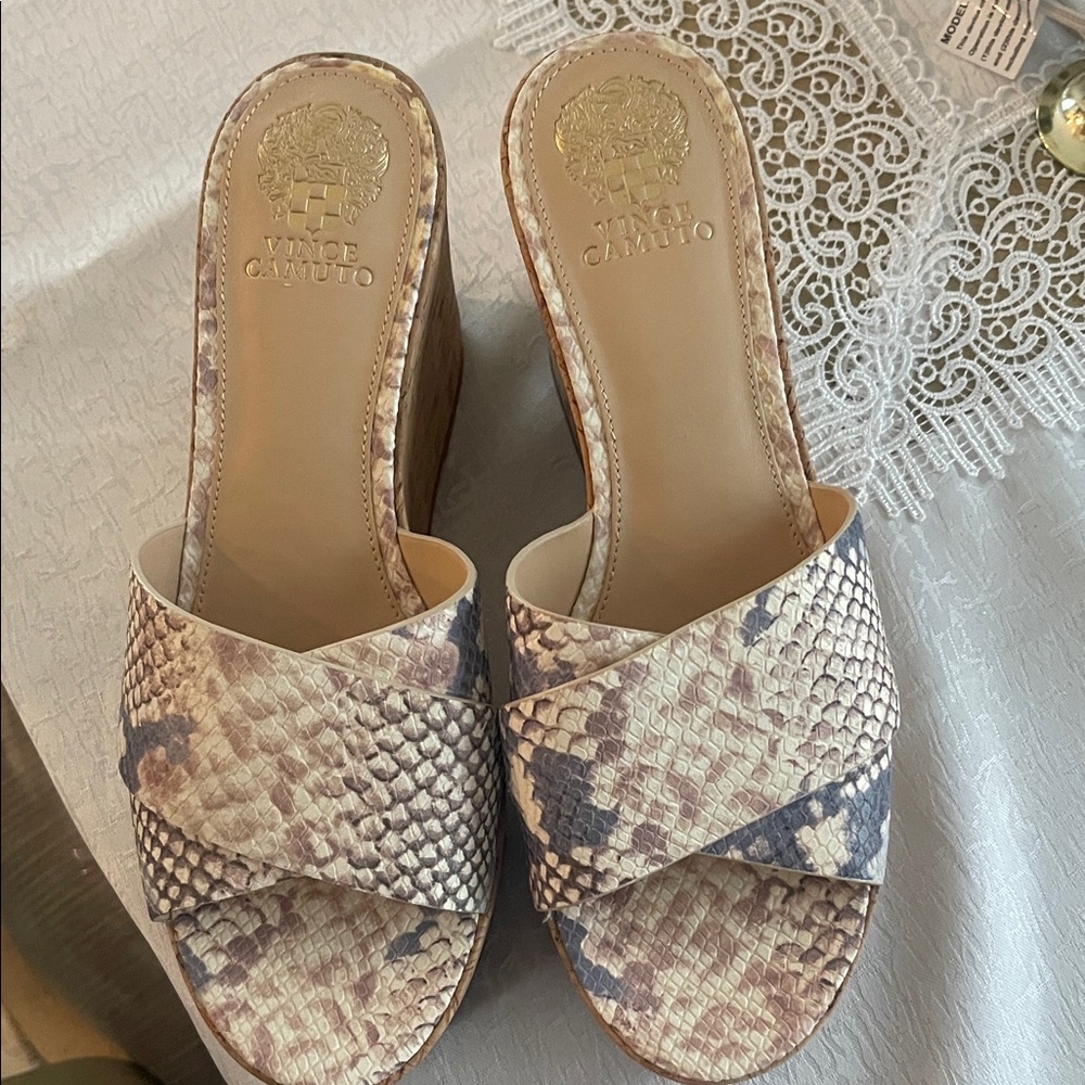 Vince Camuto Cross Band Wedges Kessina Sahara Snake